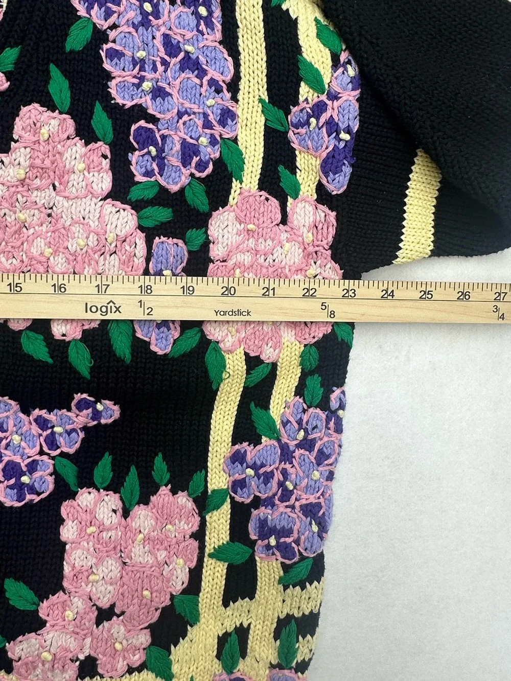 Vintage Hand Knitted Lisa Coufal Floral Sweater 100% Cotton 3D Embroidery Size L
